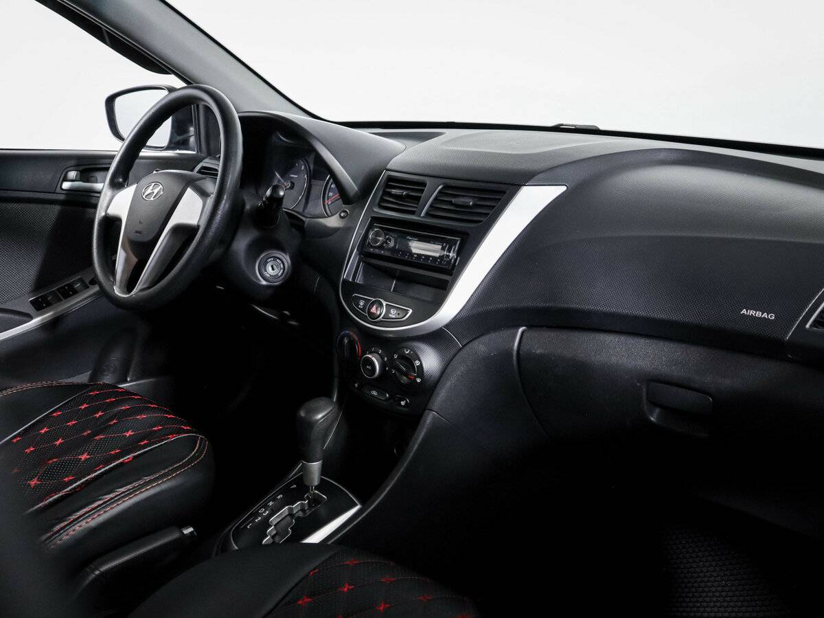 Купить Hyundai Solaris, 2013, 234 118 км.. Фото: #6