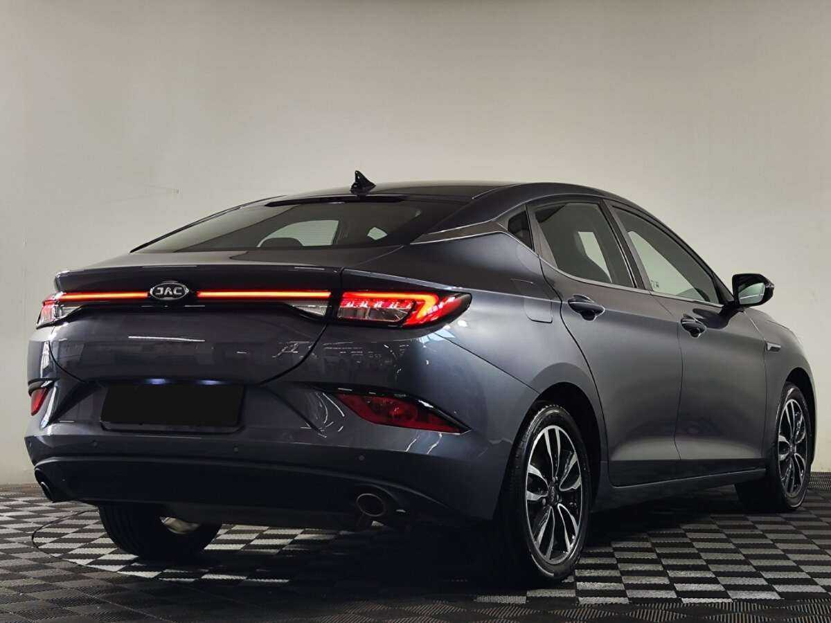 Купить JAC J7, 2023, 12 500 км.. Фото: #2