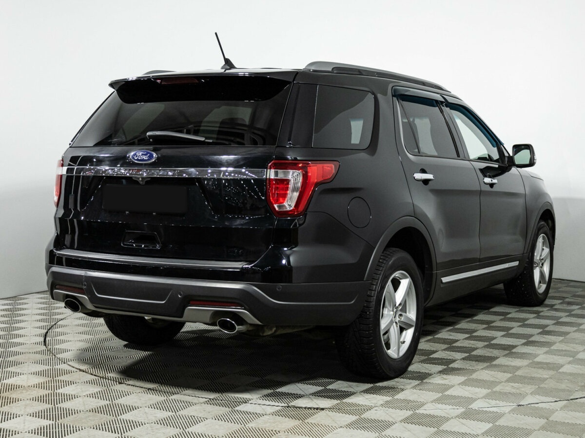 Купить Ford Explorer, 2018, 146 961 км.. Фото: #3