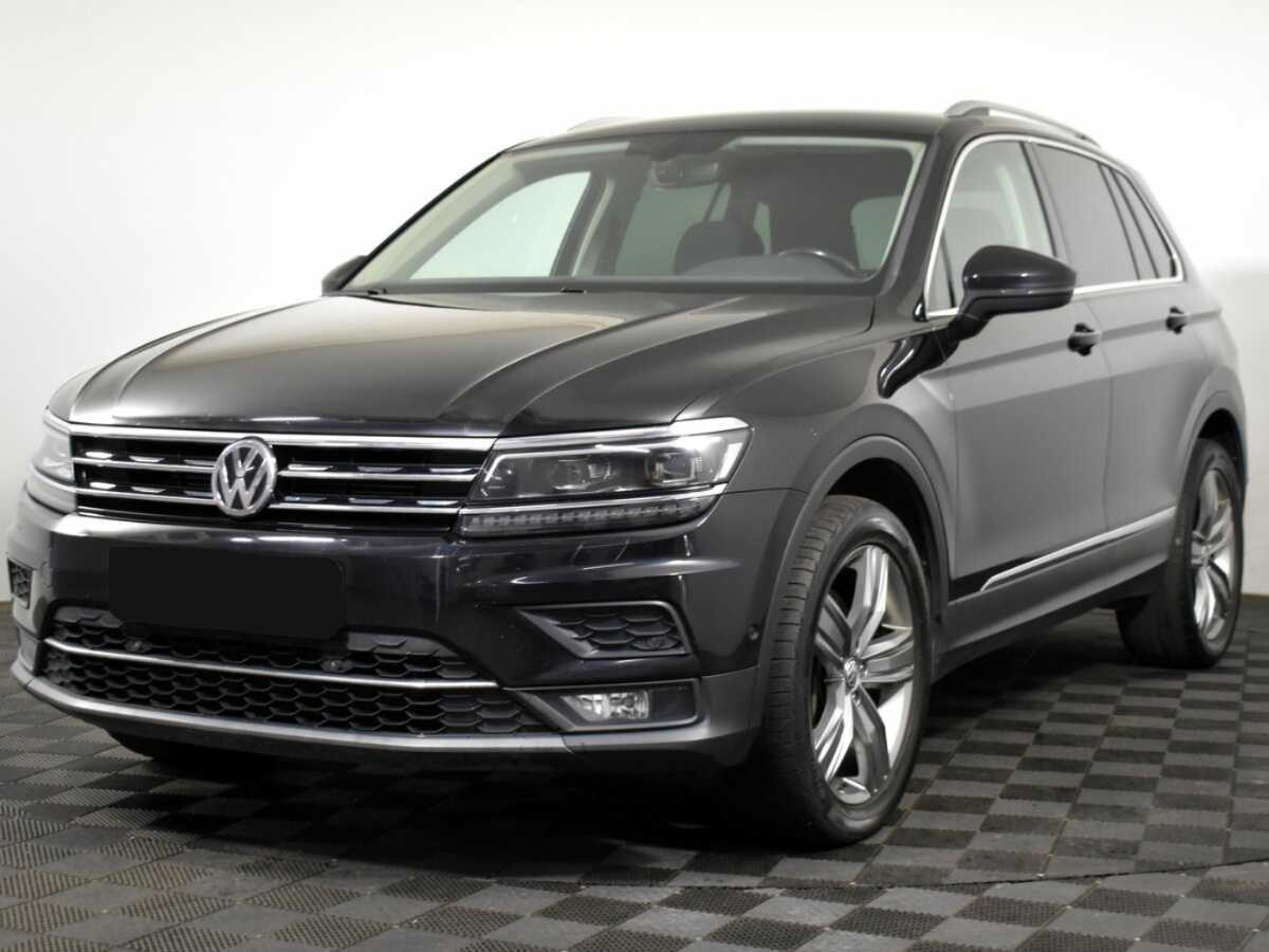 Купить Volkswagen Tiguan, 2017, 137 500 км.. Посмотреть фото