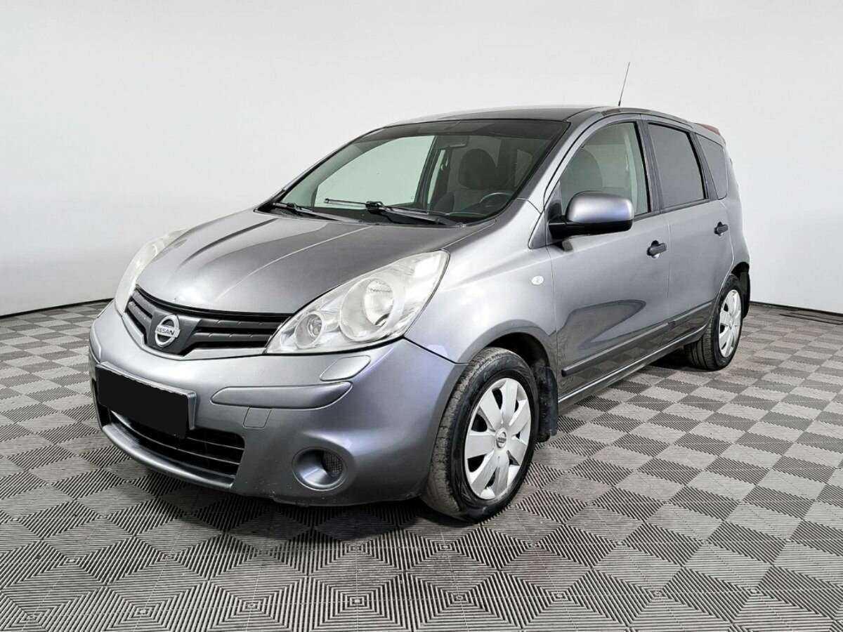 Купить Nissan Note, 2012, 193 750 км.. Посмотреть фото