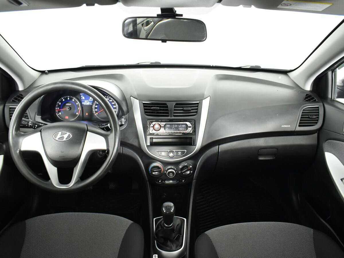 Купить Hyundai Solaris, 2013, 253 888 км.. Фото: #10