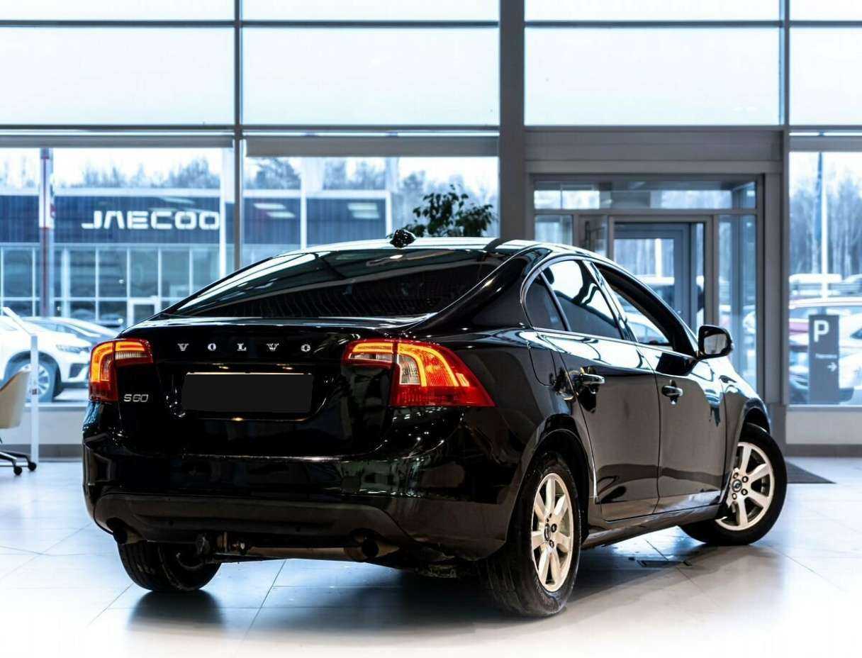 Купить Volvo S60, 2012, 204 920 км.. Фото: #2