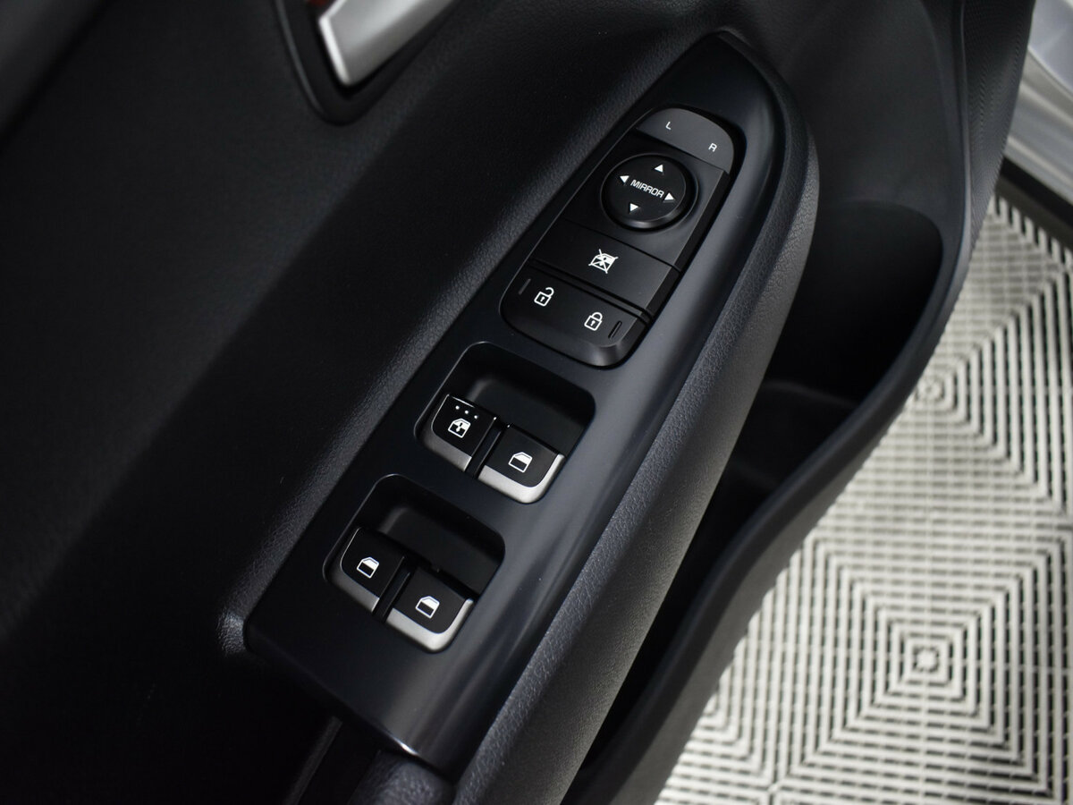 Купить Kia Rio, 2018, 187 629 км.. Фото: #13