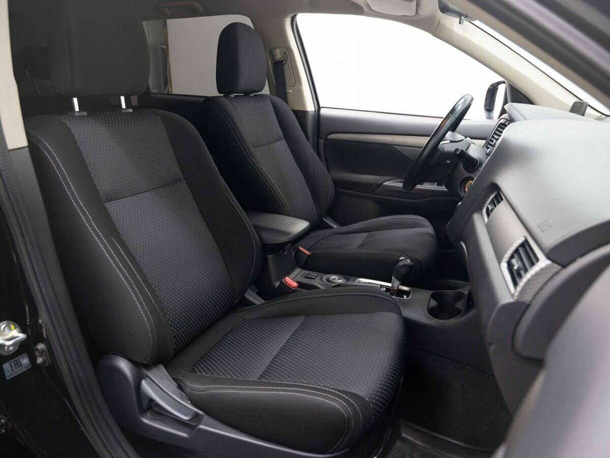 Купить Mitsubishi Outlander, 2016, 74 202 км.. Фото: #11