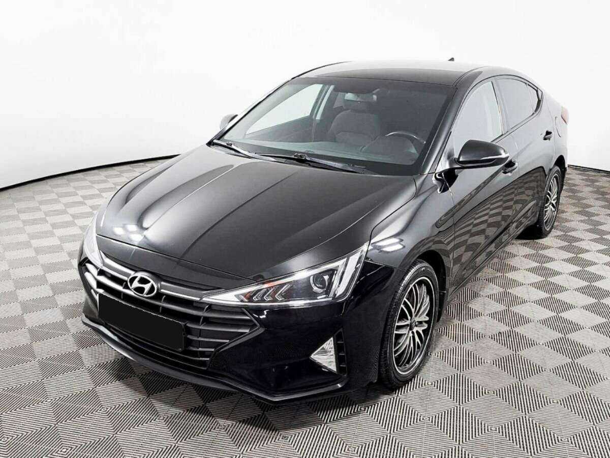 Купить Hyundai Elantra, 2019, 169 080 км.. Посмотреть фото