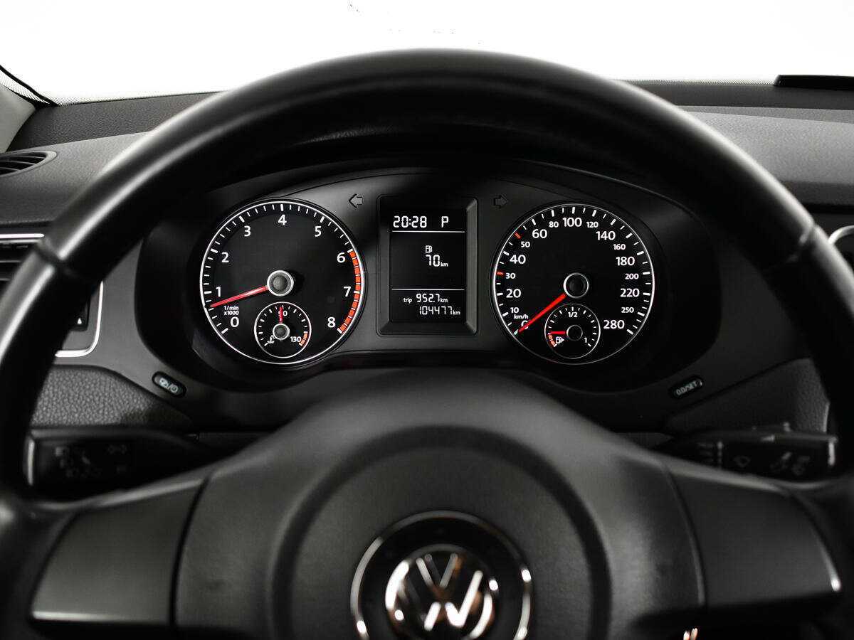Купить Volkswagen Jetta, 2014, 104 444 км.. Фото: #10