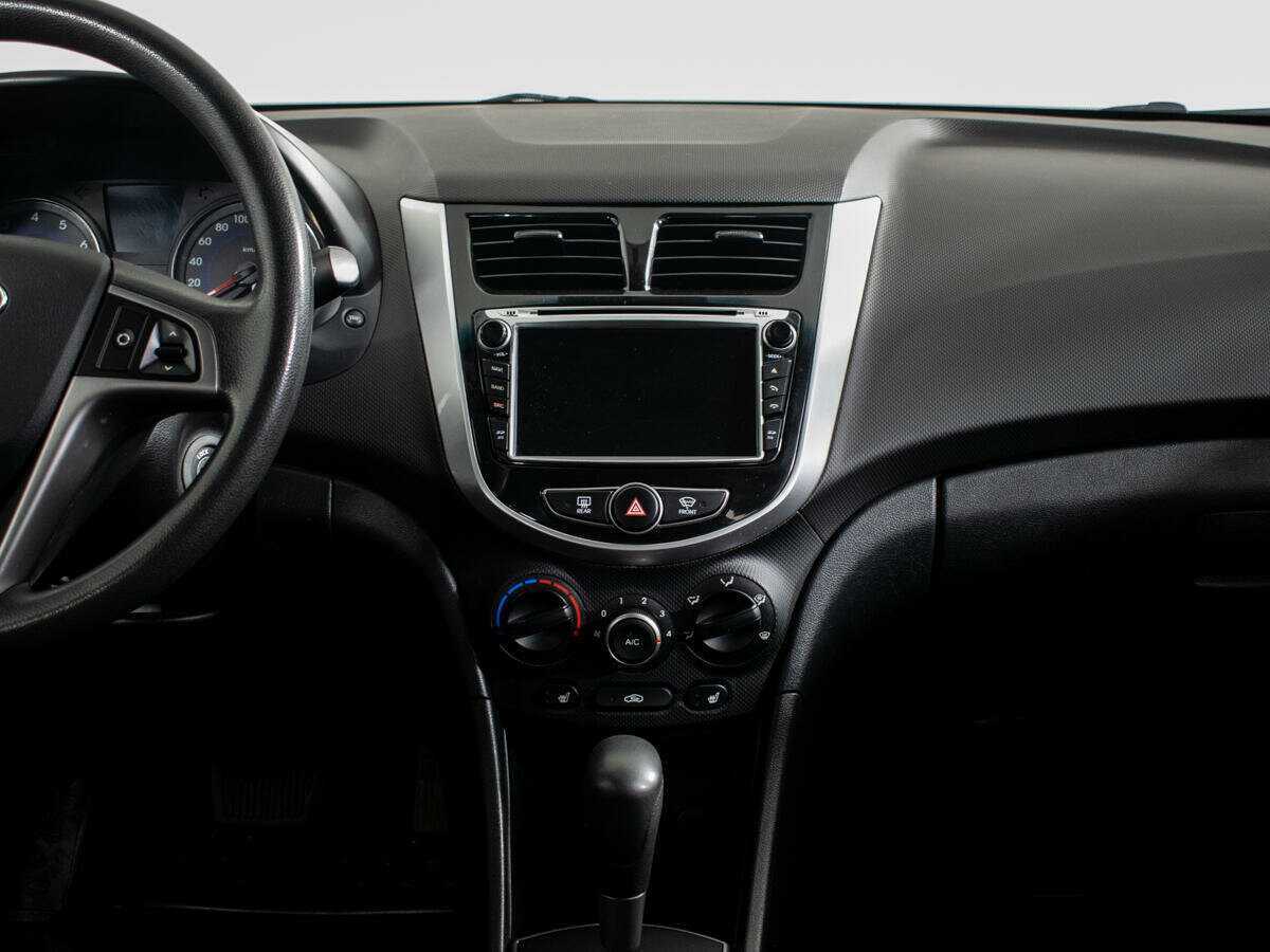 Купить Hyundai Solaris, 2016, 70 051 км.. Фото: #10