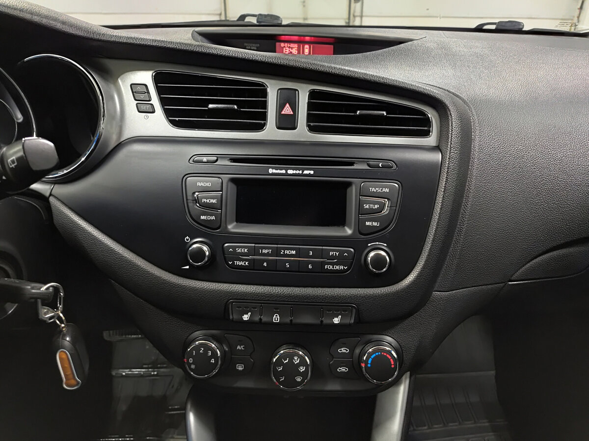 Купить Kia Ceed, 2012, 84 618 км.. Фото: #14