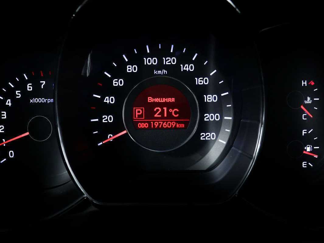 Купить Kia Rio, 2012, 197 608 км.. Фото: #9