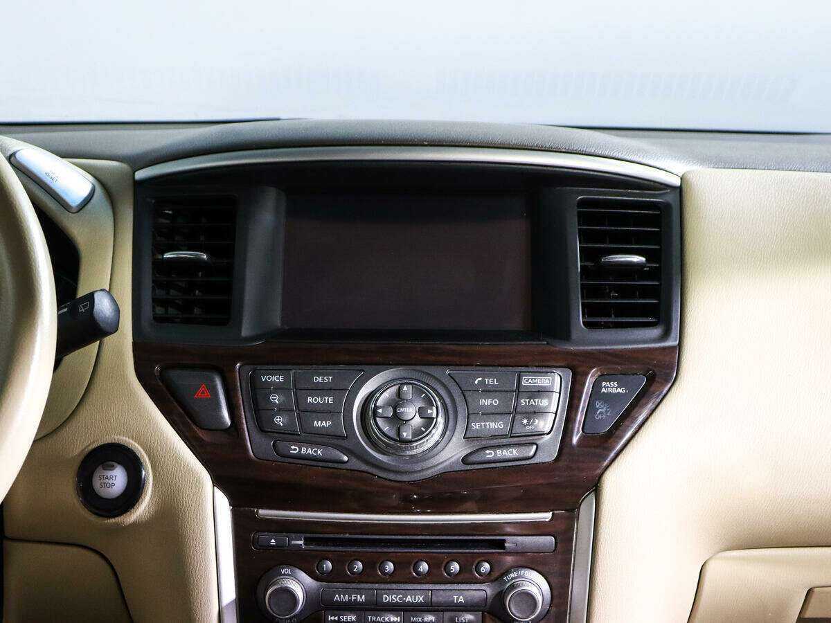 Купить Nissan Pathfinder, 2014, 128 218 км.. Фото: #10