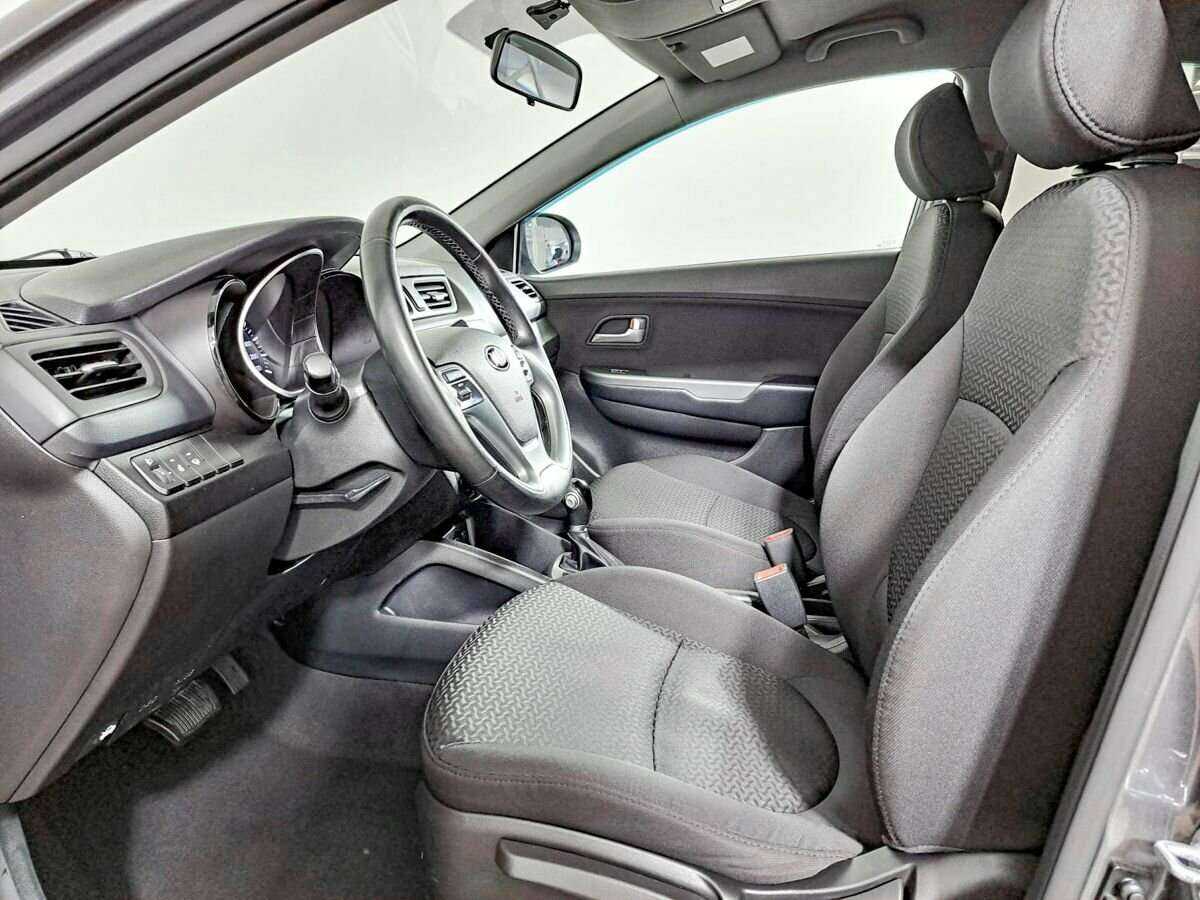 Купить Kia Rio, 2017, 104 578 км.. Фото: #11