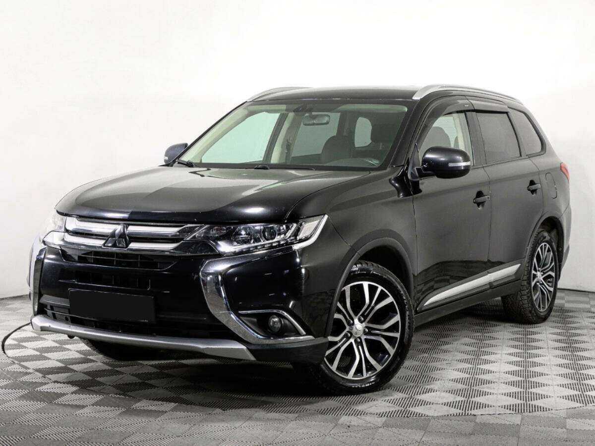 Купить Mitsubishi Outlander, 2018, 135 735 км.. Посмотреть фото