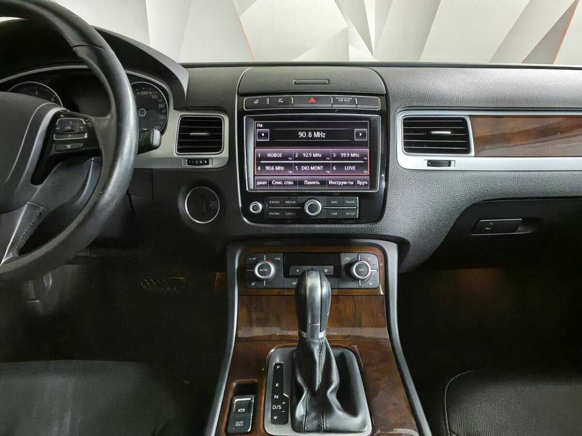 Купить Volkswagen Touareg, 2017, 64 869 км.. Фото: #10