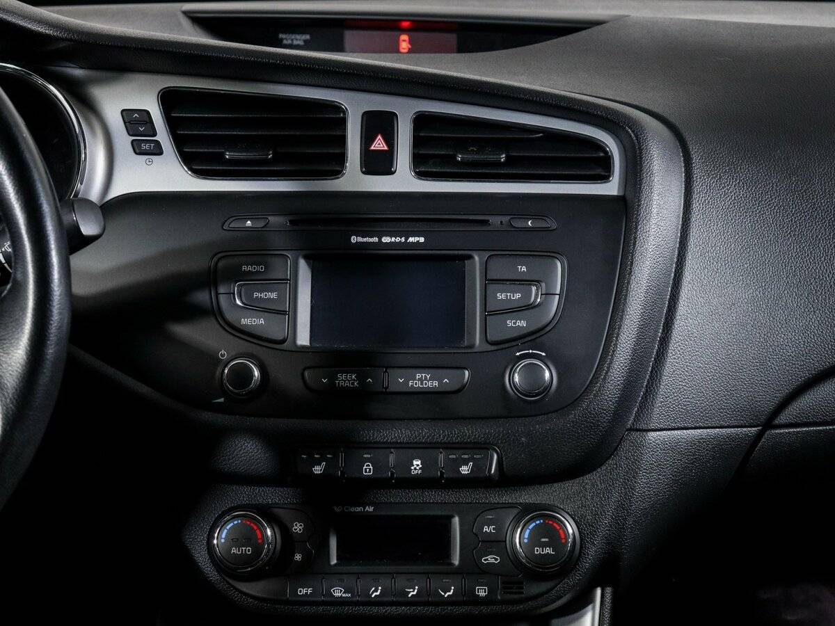 Купить Kia Ceed, 2014, 89 798 км.. Фото: #7