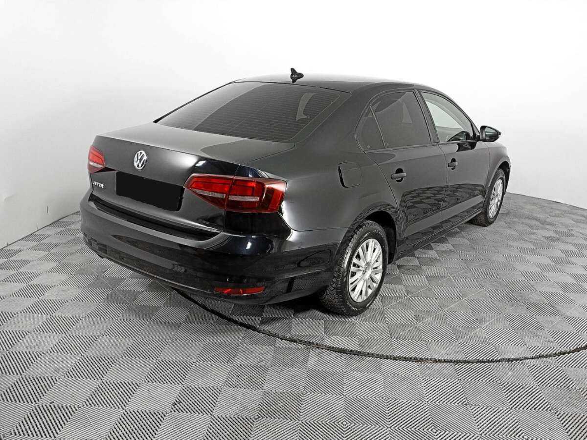 Купить Volkswagen Jetta, 2018, 122 680 км.. Фото: #3