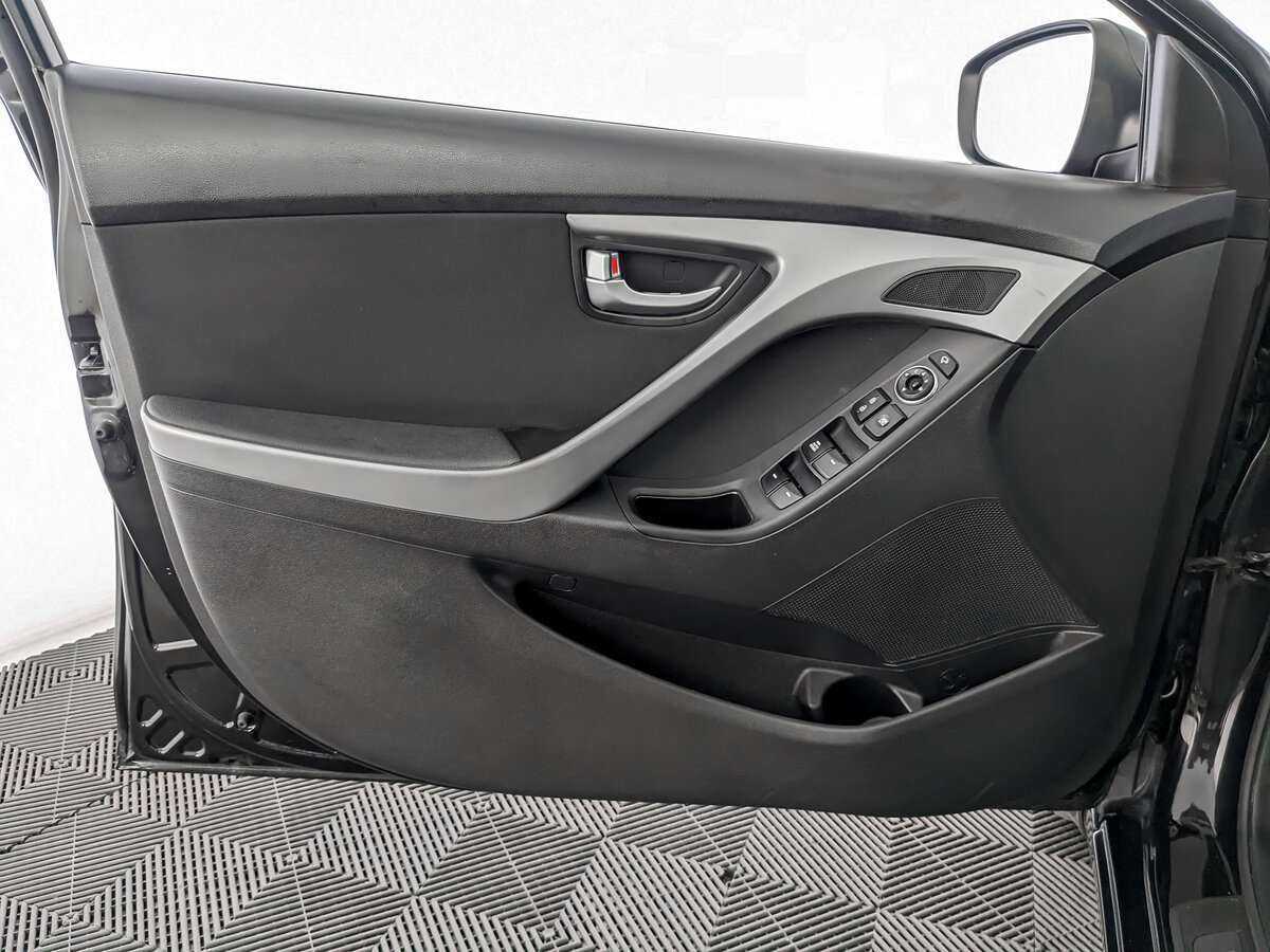 Купить Hyundai Elantra, 2014, 102 900 км.. Фото: #14