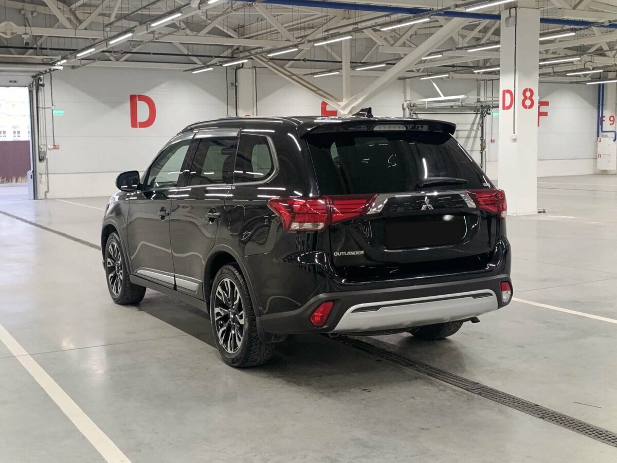 Купить Mitsubishi Outlander, 2021, 86 552 км.. Фото: #6