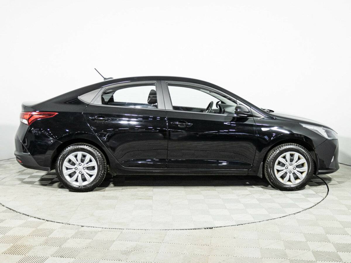 Купить Hyundai Solaris, 2022, 39 415 км.. Фото: #3