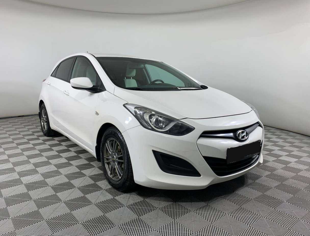 Купить Hyundai i30, 2012, 258 063 км.. Фото: #2