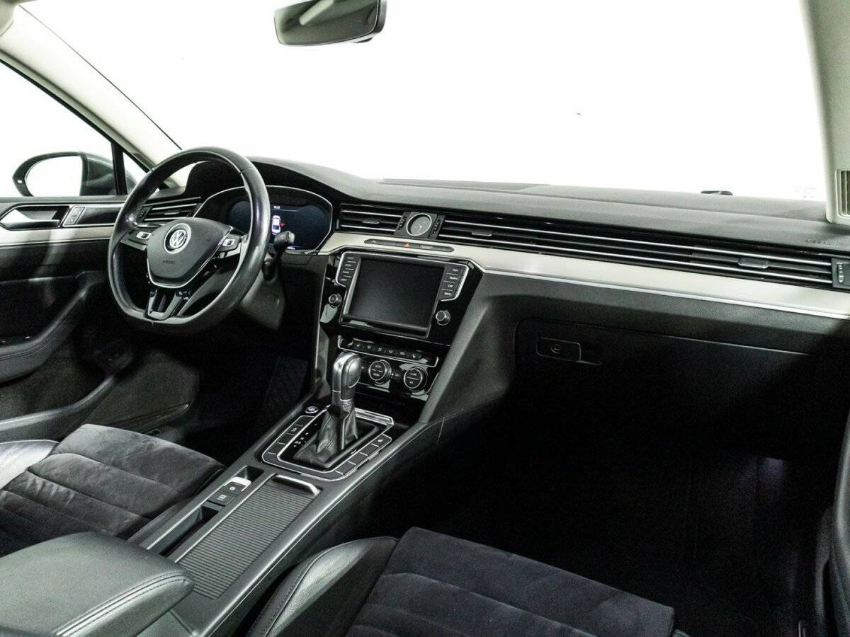 Купить Volkswagen Passat, 2017, 138 028 км.. Фото: #8