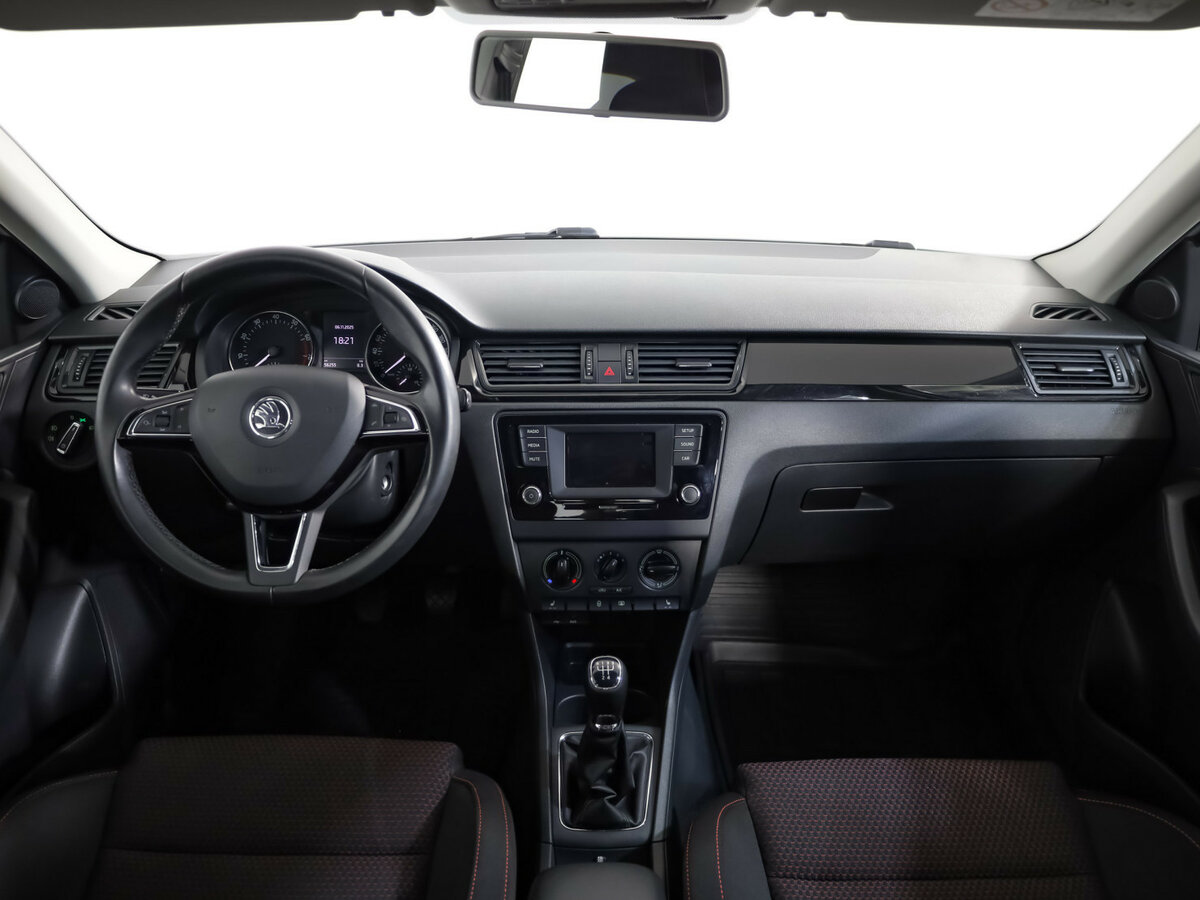 Купить Skoda Rapid, 2015, 56 253 км.. Фото: #7