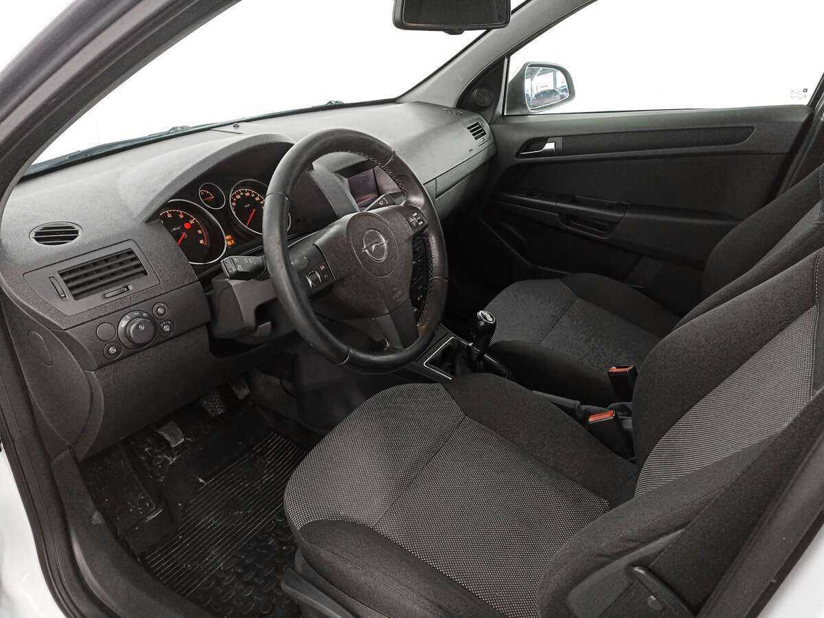 Купить Opel Astra, 2013, 218 764 км.. Фото: #13