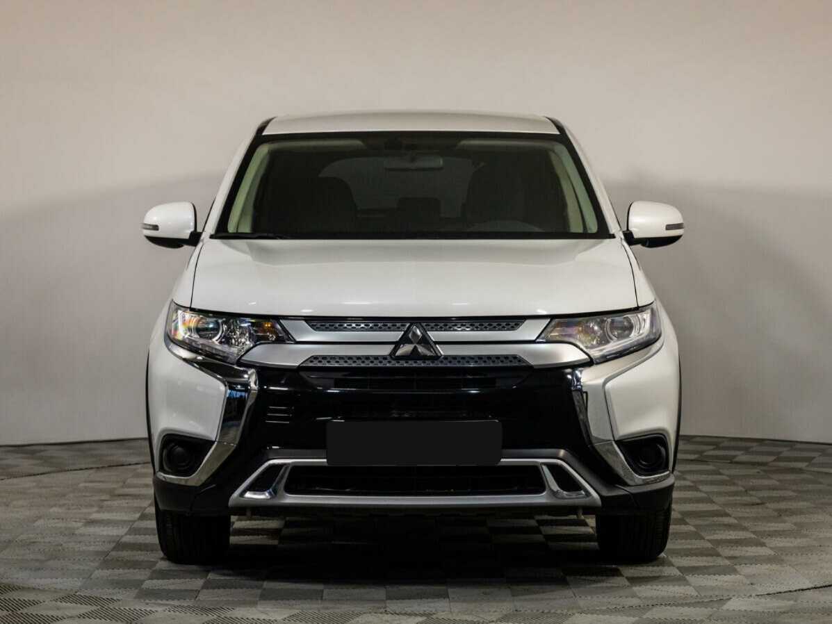 Купить Mitsubishi Outlander, 2020, 45 741 км.. Посмотреть фото
