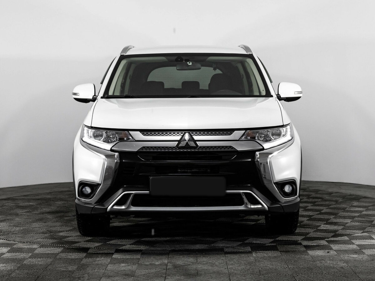 Купить Mitsubishi Outlander, 2019, 127 071 км.. Фото: #1