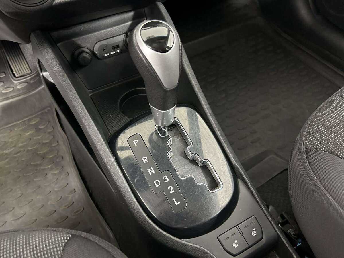 Купить Kia Rio, 2013, 87 439 км.. Фото: #12