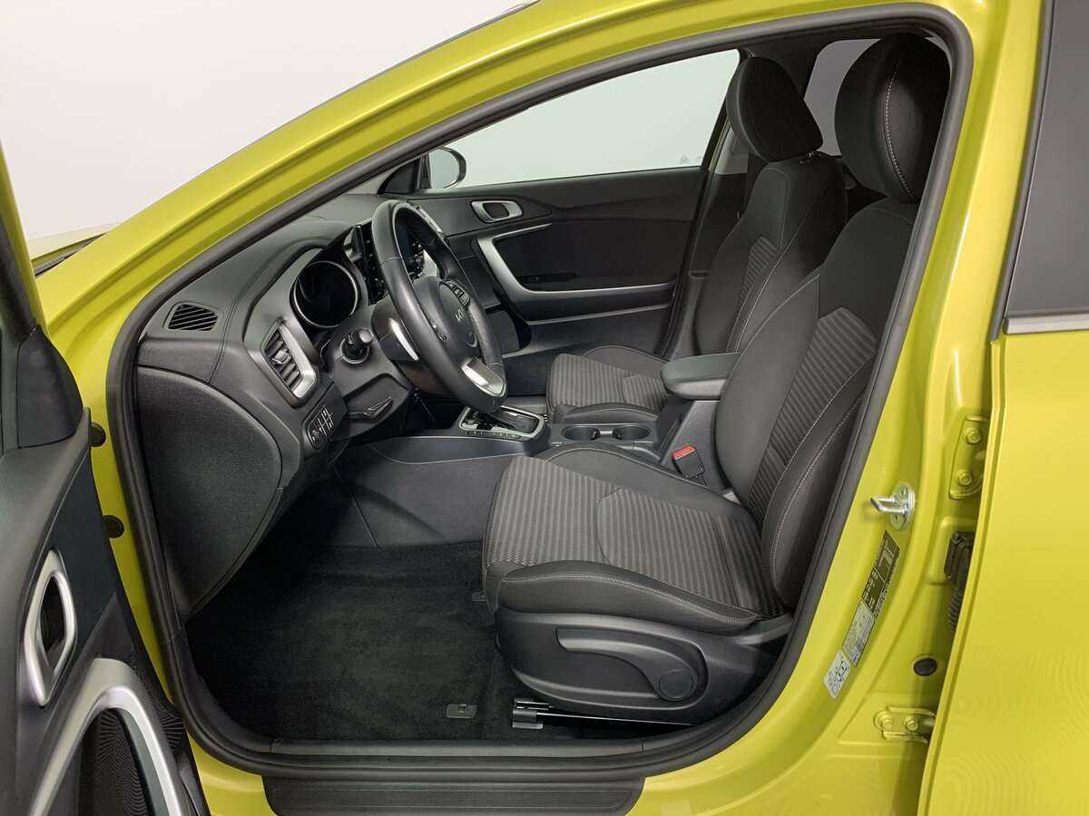 Купить Kia Ceed, 2021, 66 353 км.. Фото: #16