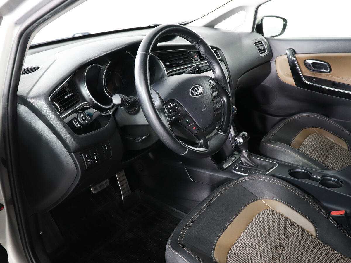 Купить Kia Ceed, 2016, 74 822 км.. Фото: #9