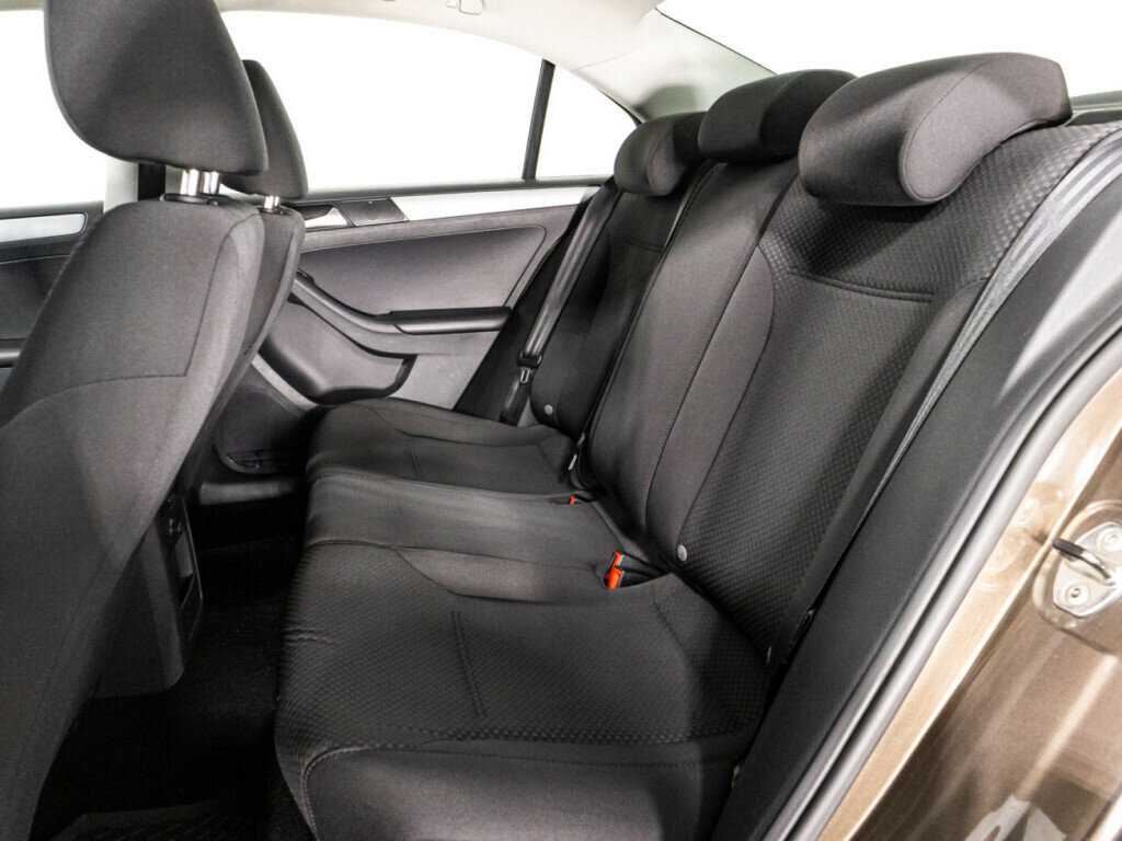 Купить Volkswagen Jetta, 2012, 143 673 км.. Фото: #9