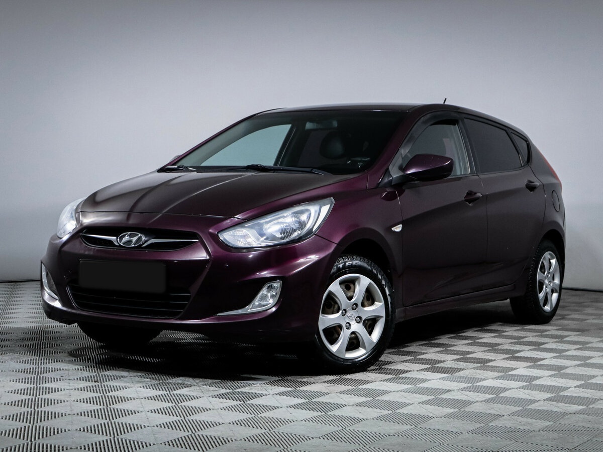 Купить Hyundai Solaris, 2013, 110 000 км.. Посмотреть фото