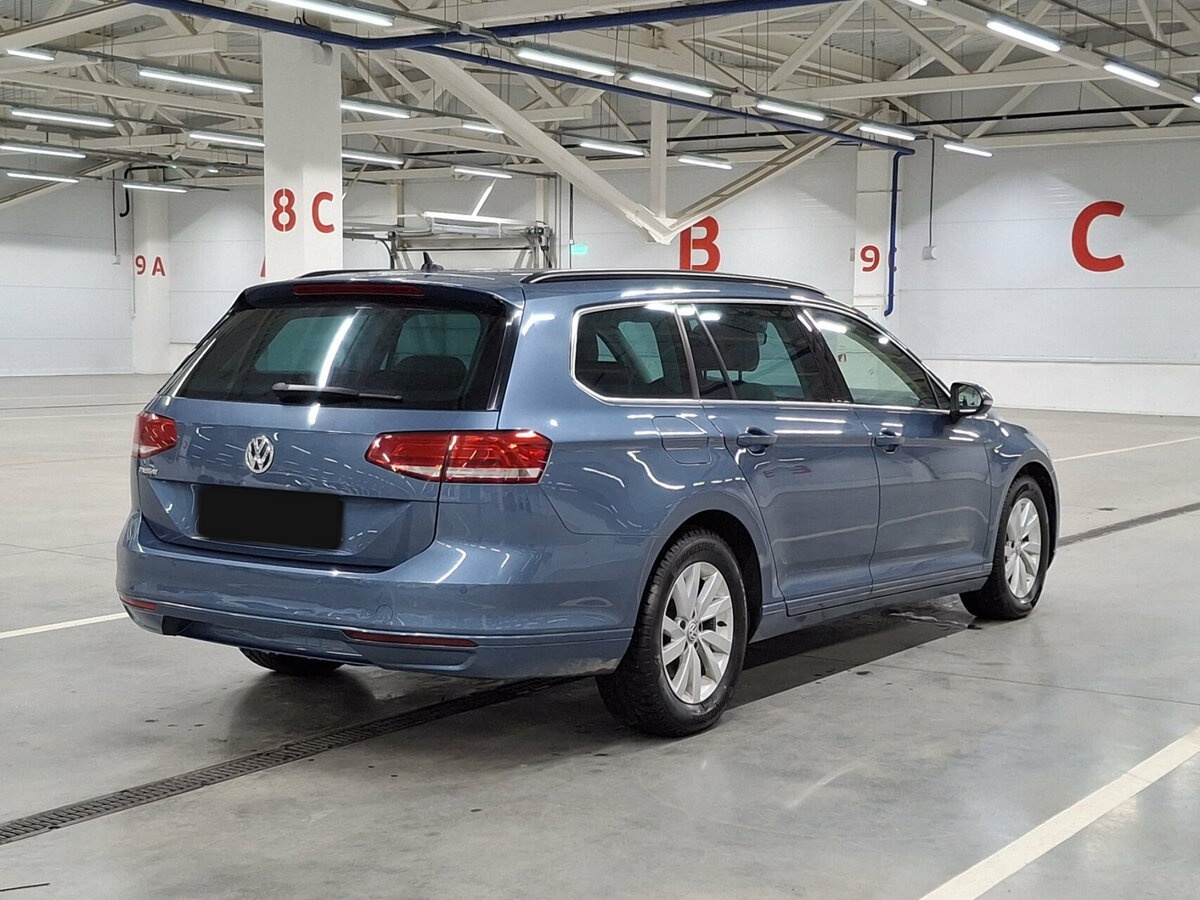 Купить Volkswagen Passat, 2018, 199 240 км.. Фото: #4