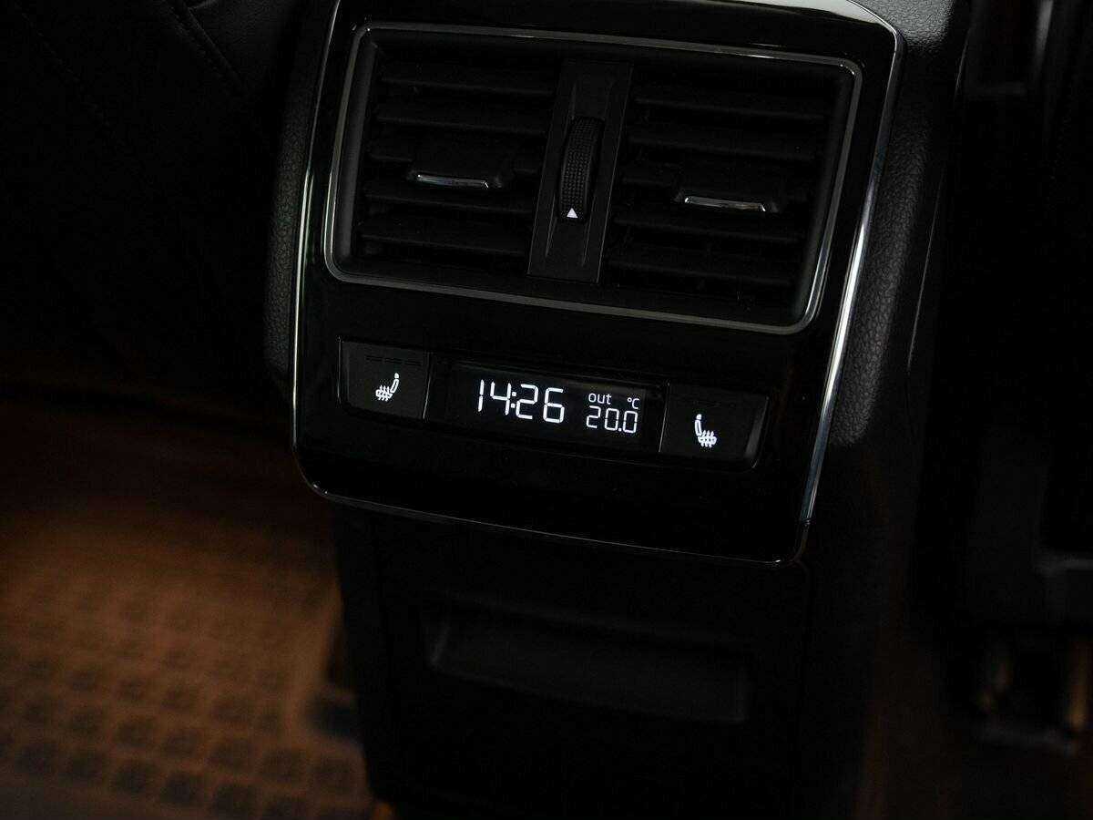 Купить Skoda Superb, 2017, 142 000 км.. Фото: #9