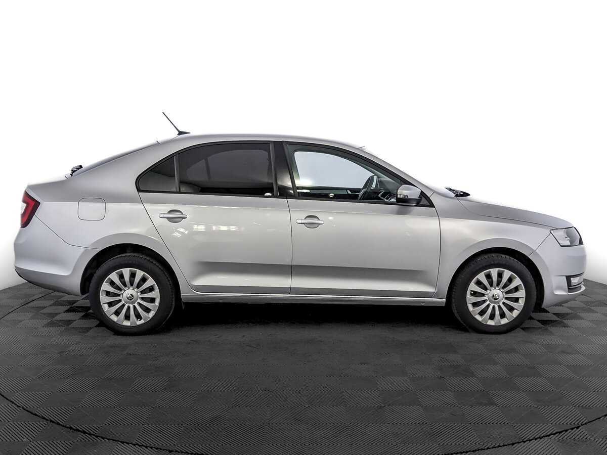 Купить Skoda Rapid, 2018, 122 115 км.. Фото: #3