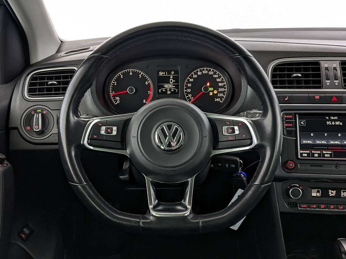 Купить Volkswagen Polo, 2020, 48 089 км.. Фото: #17