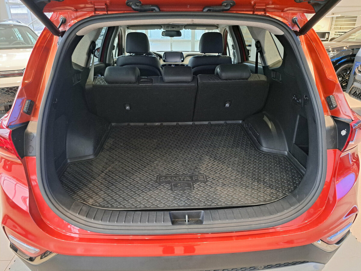 Купить Hyundai Santa Fe, 2019, 136 759 км.. Фото: #9