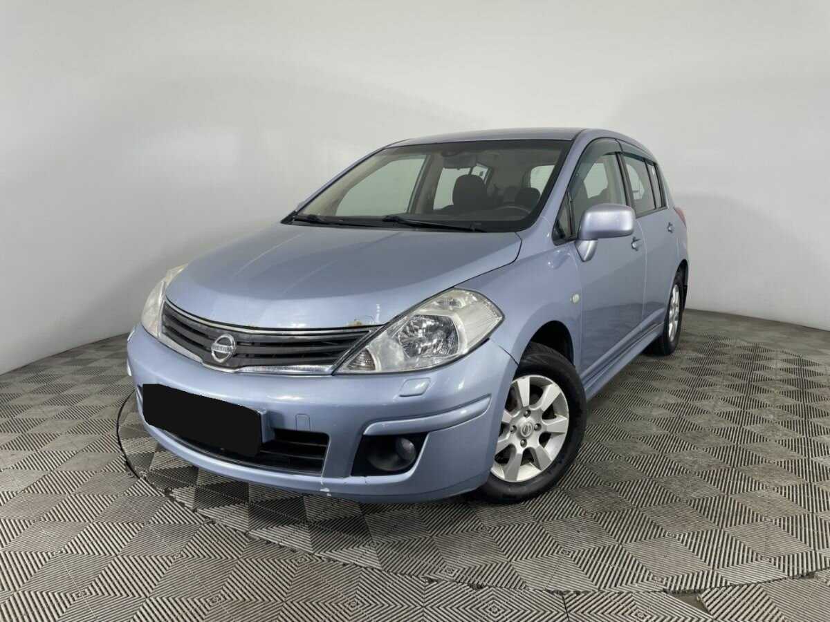 Купить Nissan Tiida, 2013, 180 000 км.. Посмотреть фото