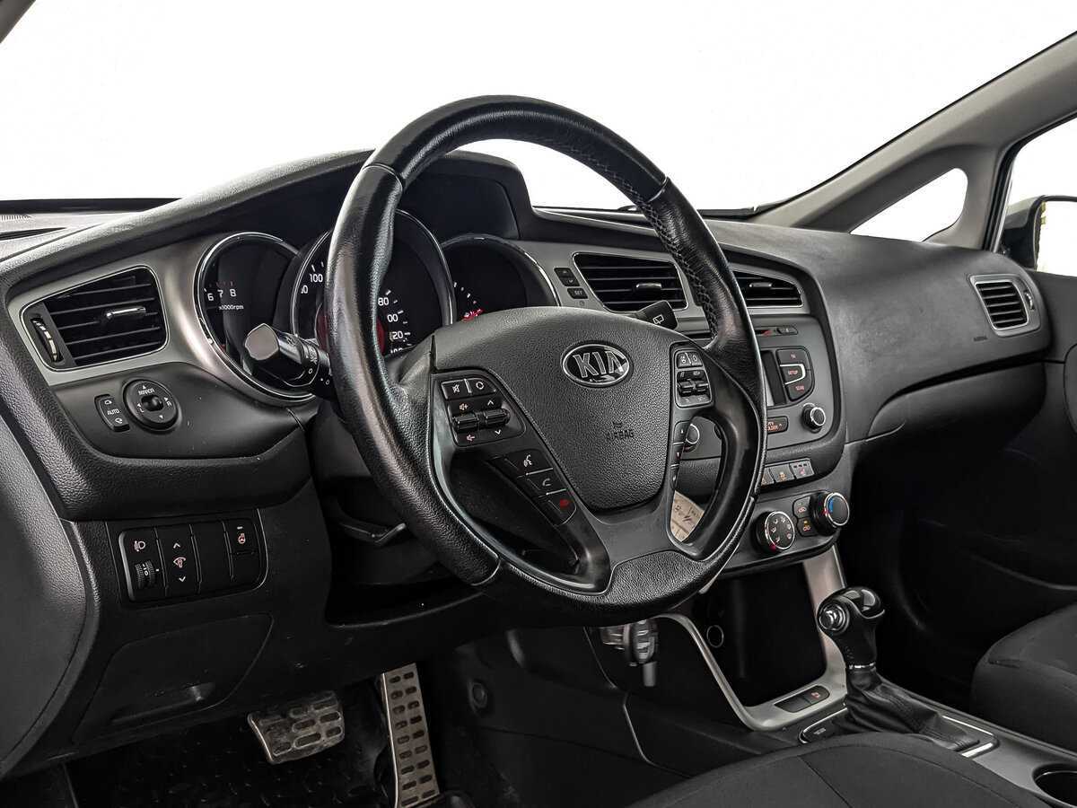 Купить Kia Ceed, 2014, 173 341 км.. Фото: #10