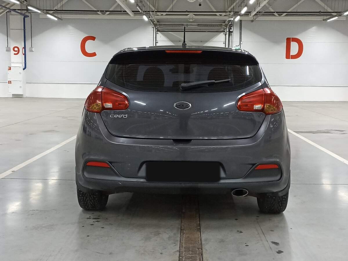 Купить Kia Ceed, 2012, 180 875 км.. Фото: #5