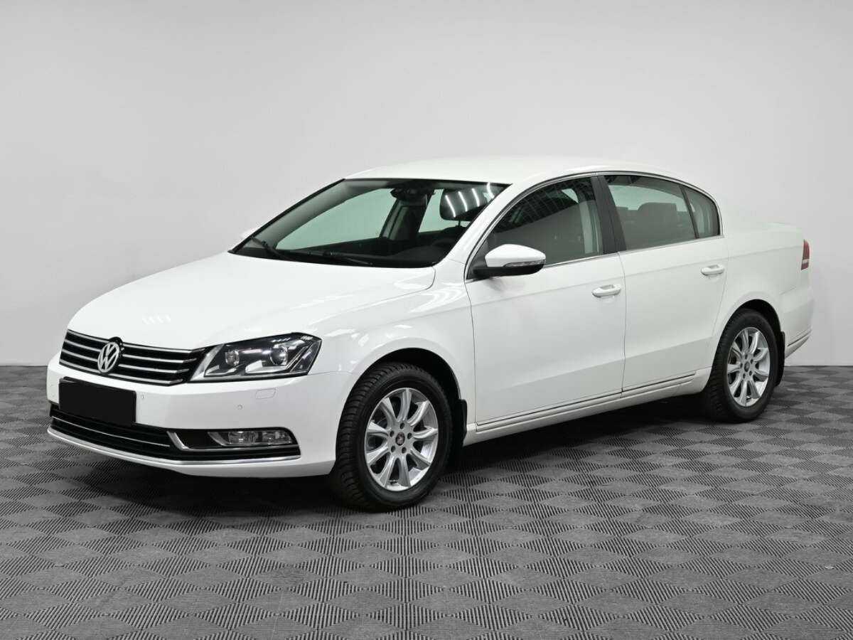 Купить Volkswagen Passat, 2013, 131 000 км.. Посмотреть фото