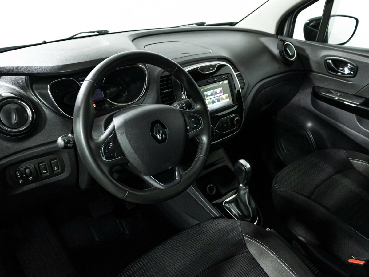 Купить Renault Kaptur, 2017, 44 418 км.. Фото: #8