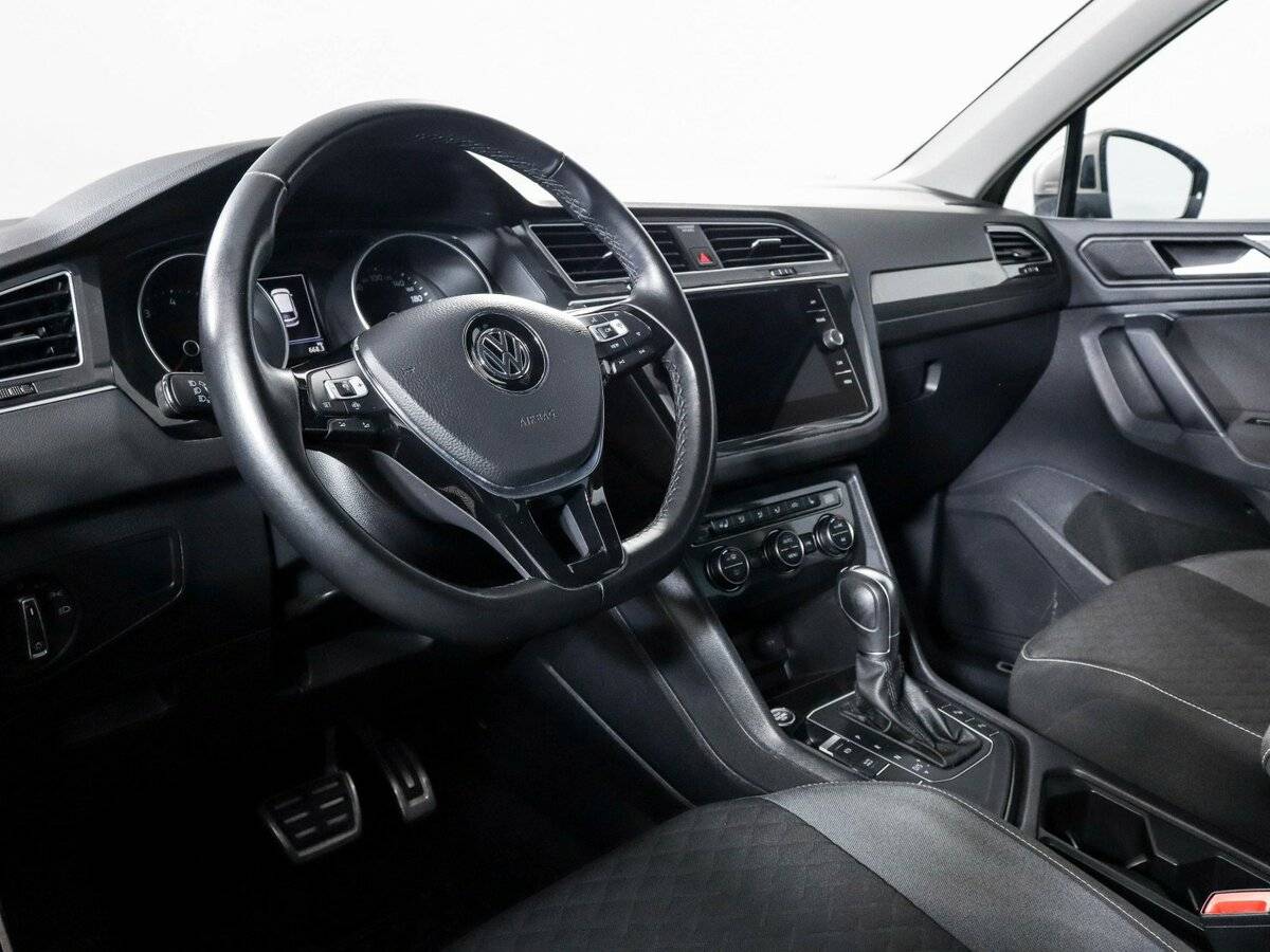 Купить Volkswagen Tiguan, 2018, 77 100 км.. Фото: #9