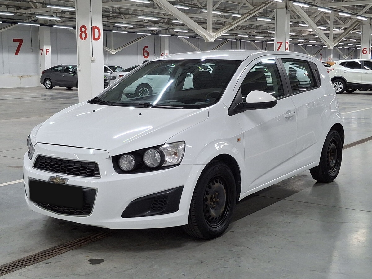 Купить Chevrolet Aveo, 2015, 65 745 км.. Посмотреть фото