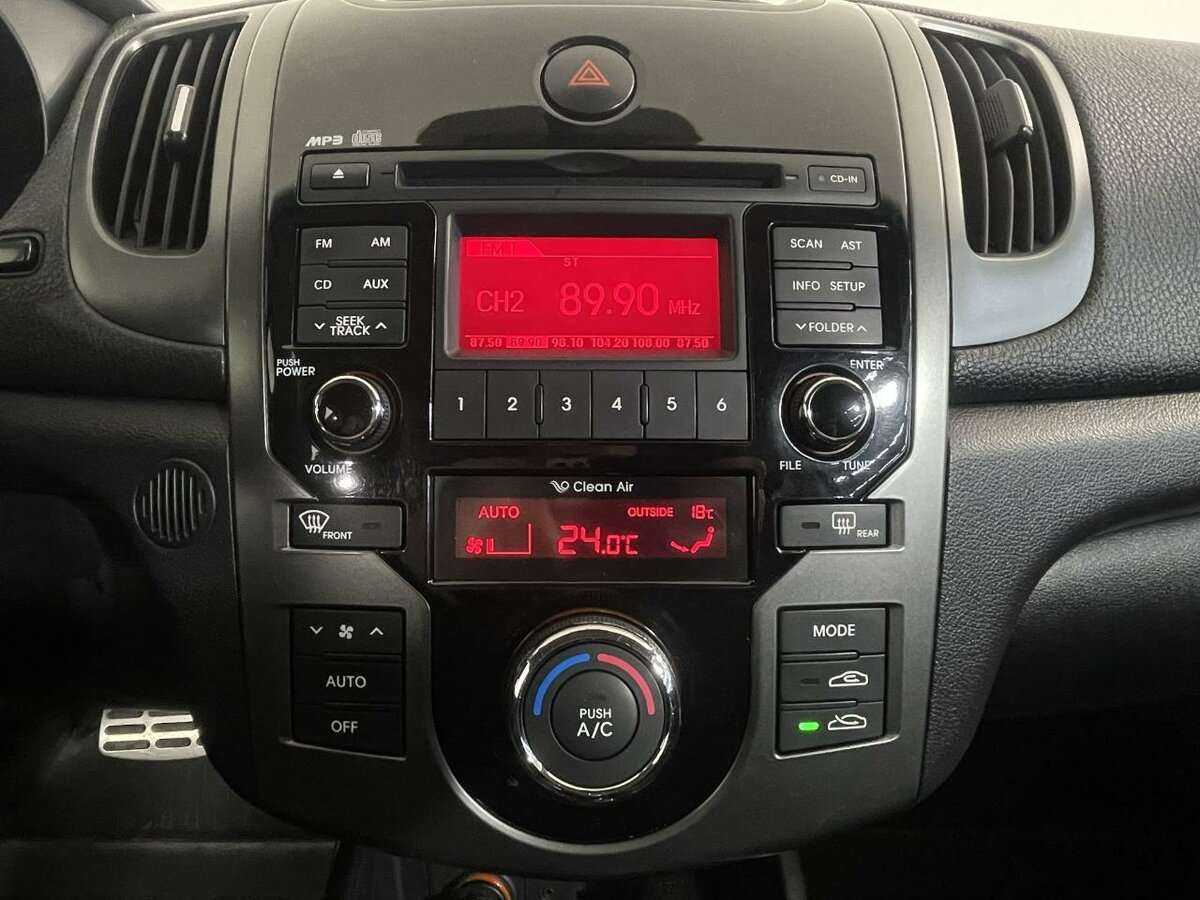 Купить Kia Cerato, 2012, 231 803 км.. Фото: #10