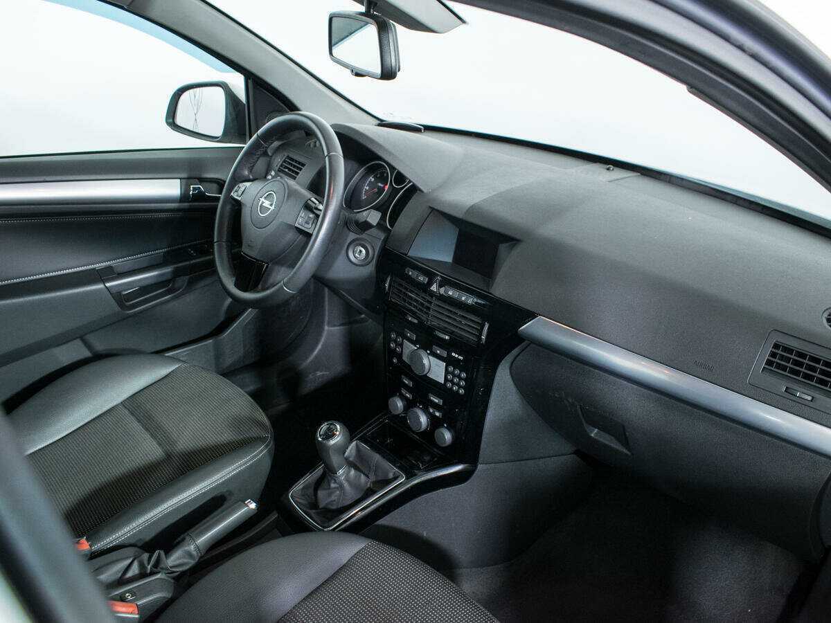 Купить Opel Astra, 2014, 117 992 км.. Фото: #8