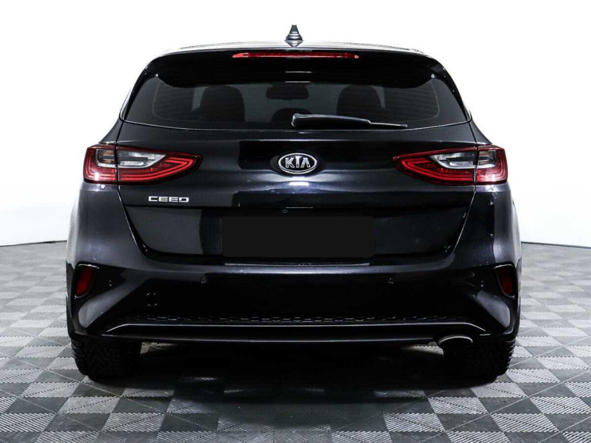 Купить Kia Ceed, 2018, 67 093 км.. Фото: #4