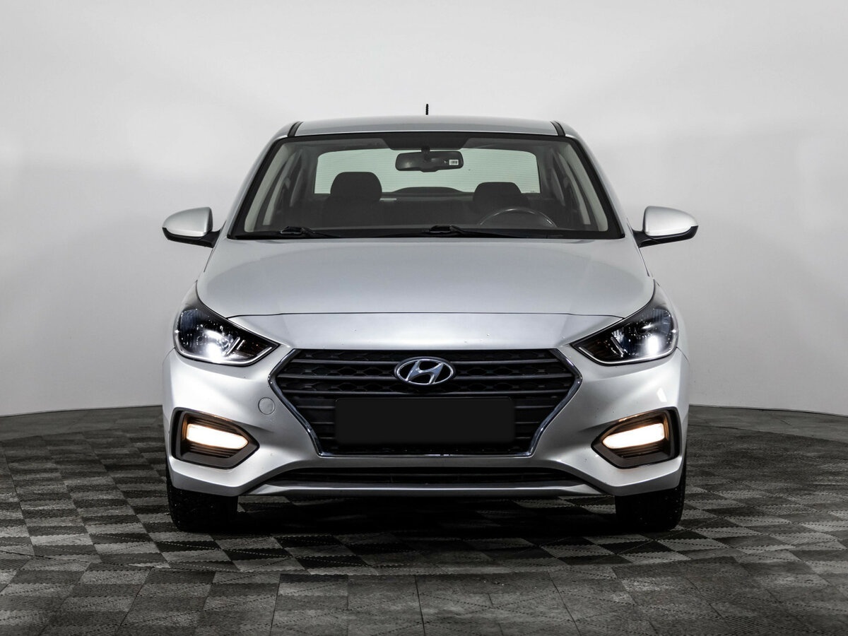 Купить Hyundai Solaris, 2018, 142 427 км.. Фото: #1